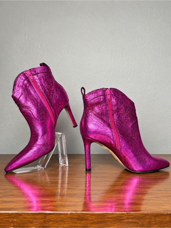 Gianni Bini Shoes - Gianni Bini Metallic Pink Western Ankle Boots Stiletto Pointed Toe 7.5